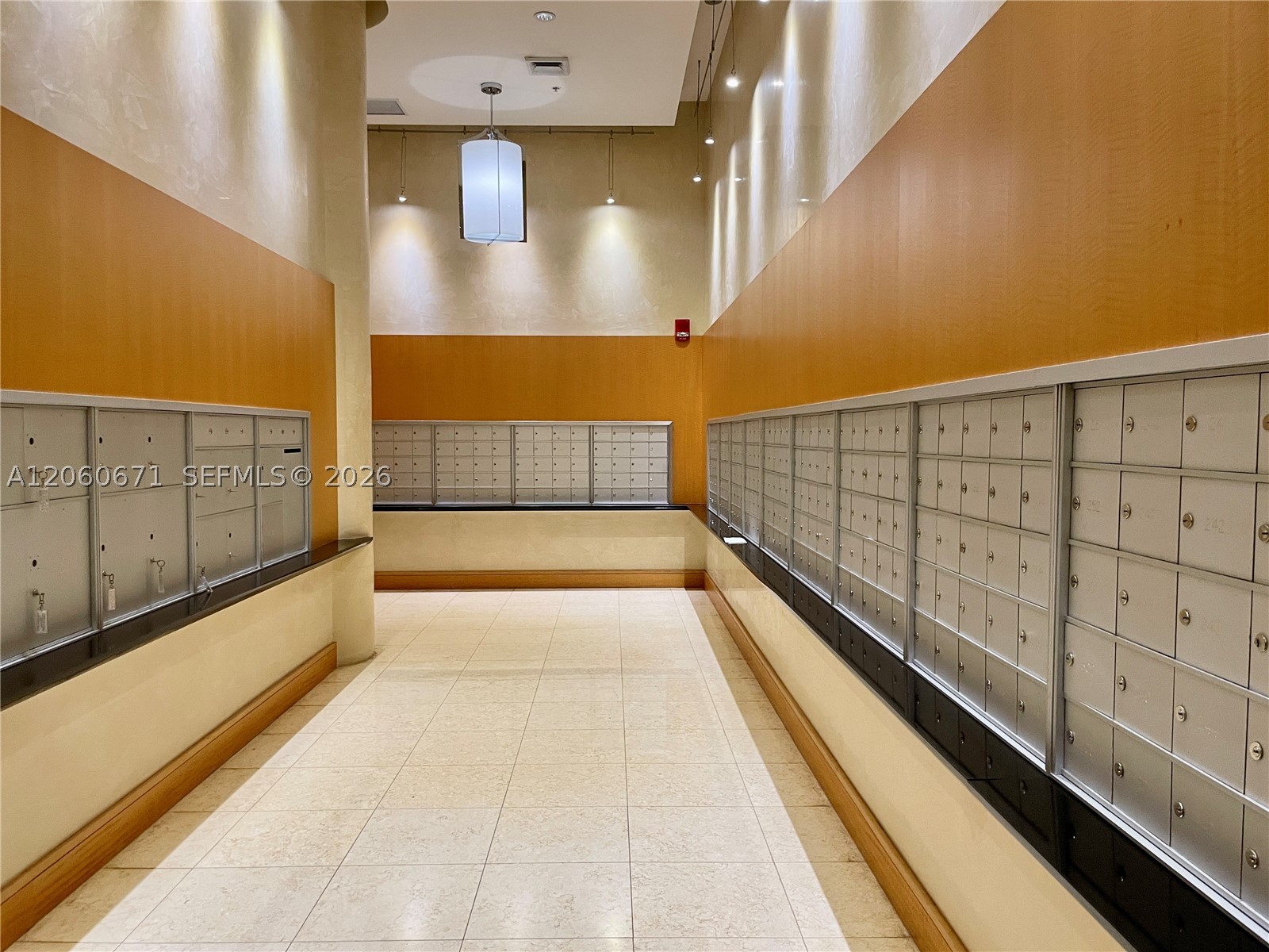 244 Biscayne Blvd #4307, Miami FL 33132