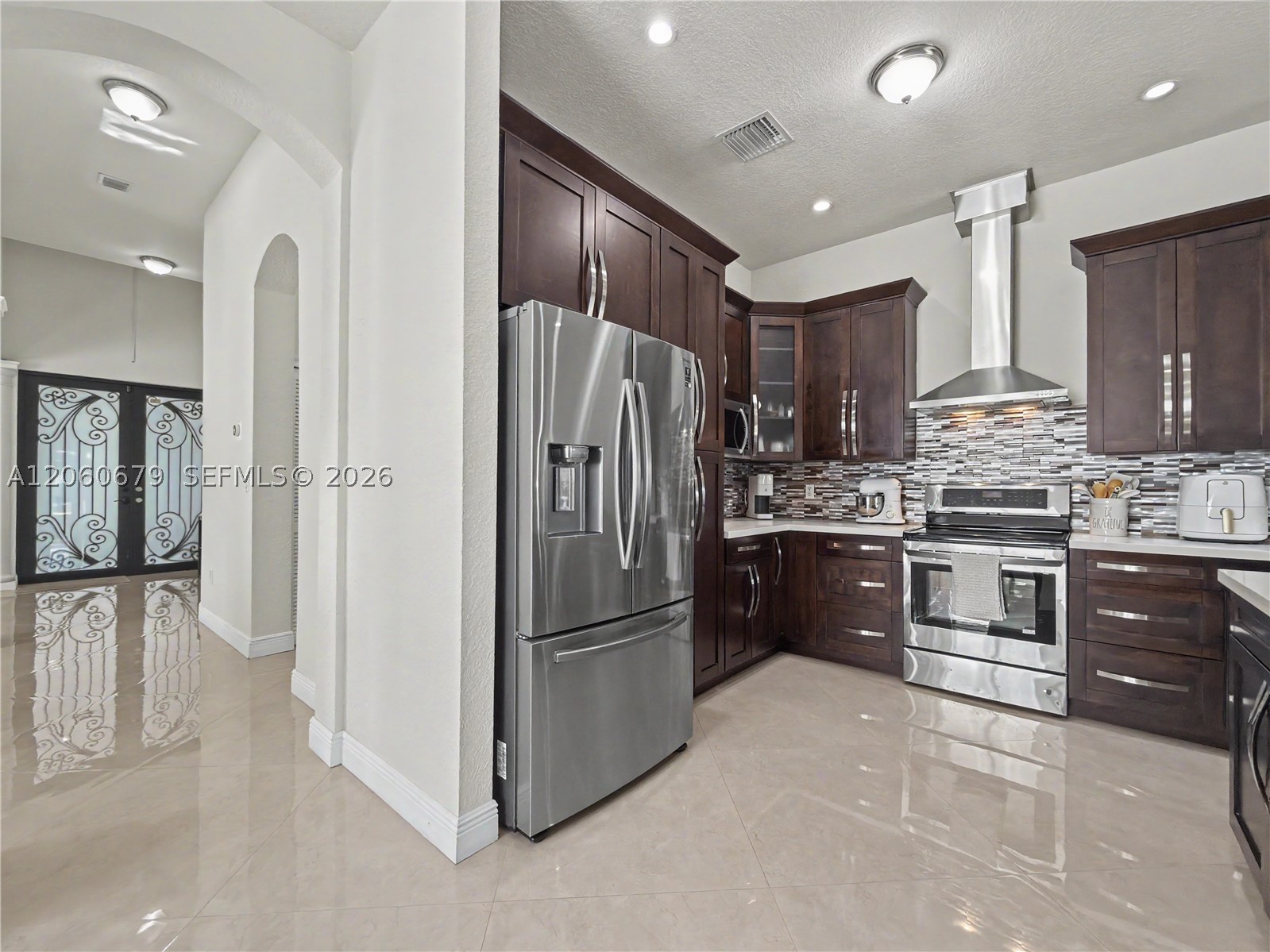 5889 SW 17th St, Miami FL 33155