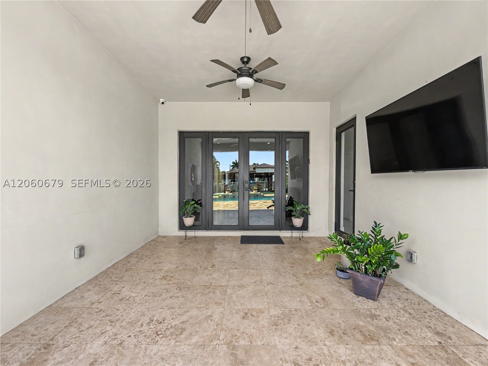 5889 SW 17th St, Miami FL 33155