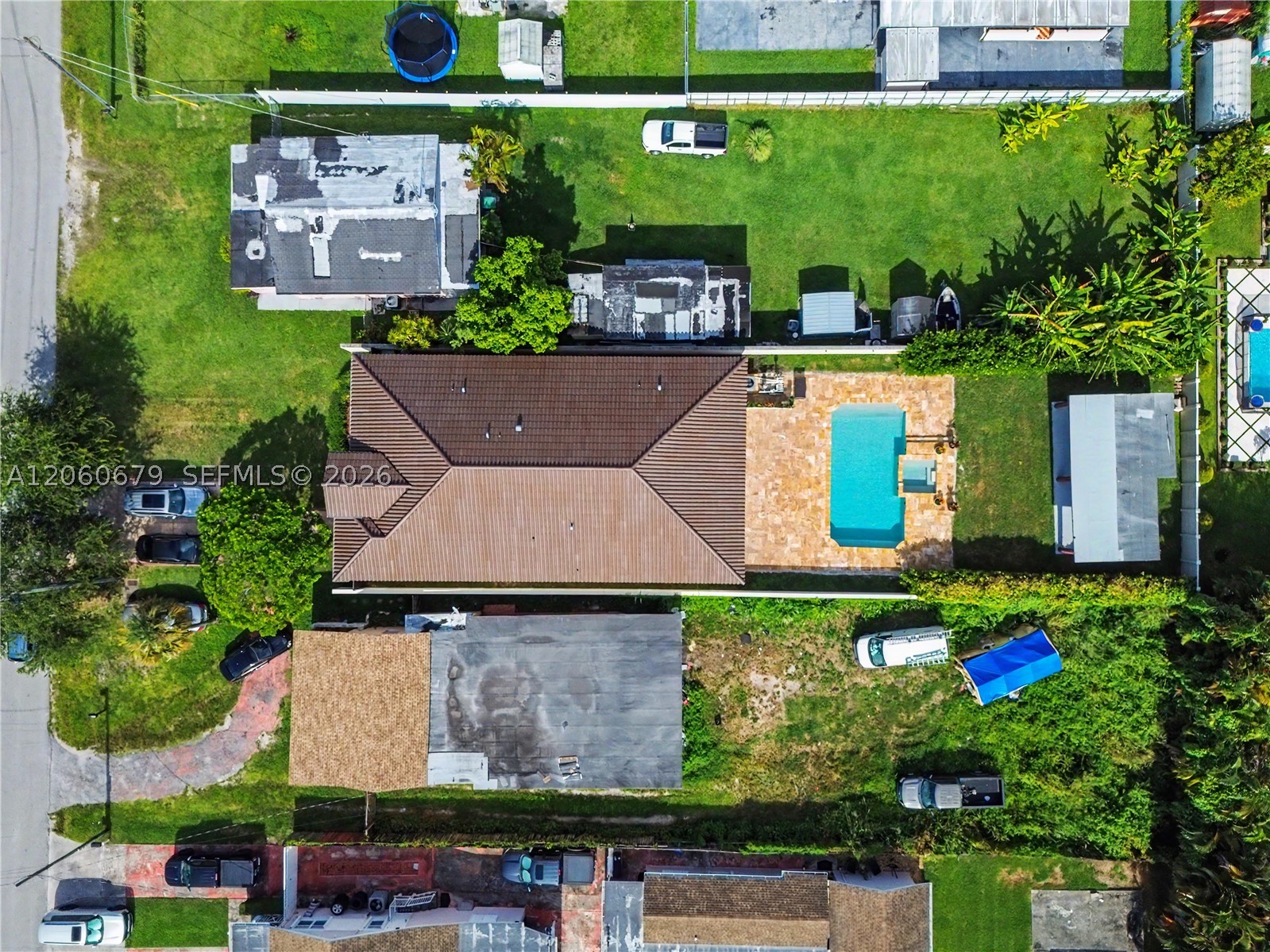 5889 SW 17th St, Miami FL 33155