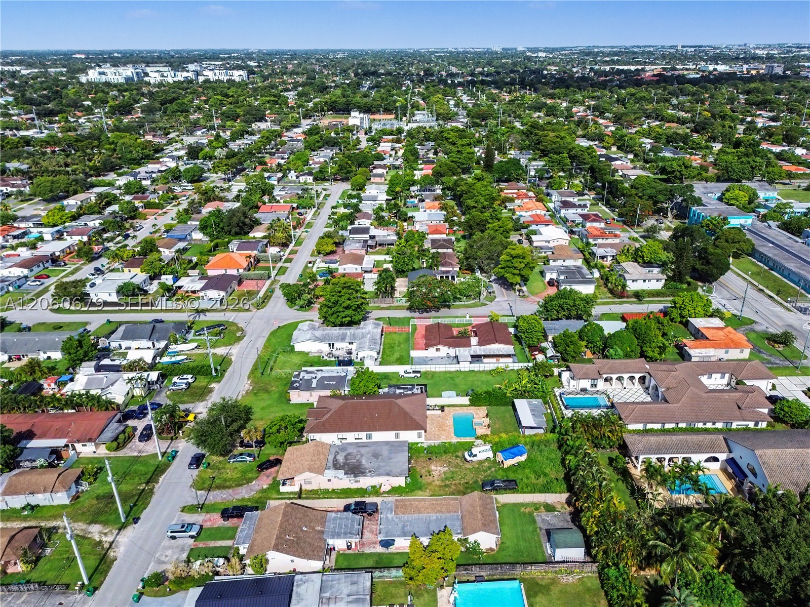 5889 SW 17th St, Miami FL 33155