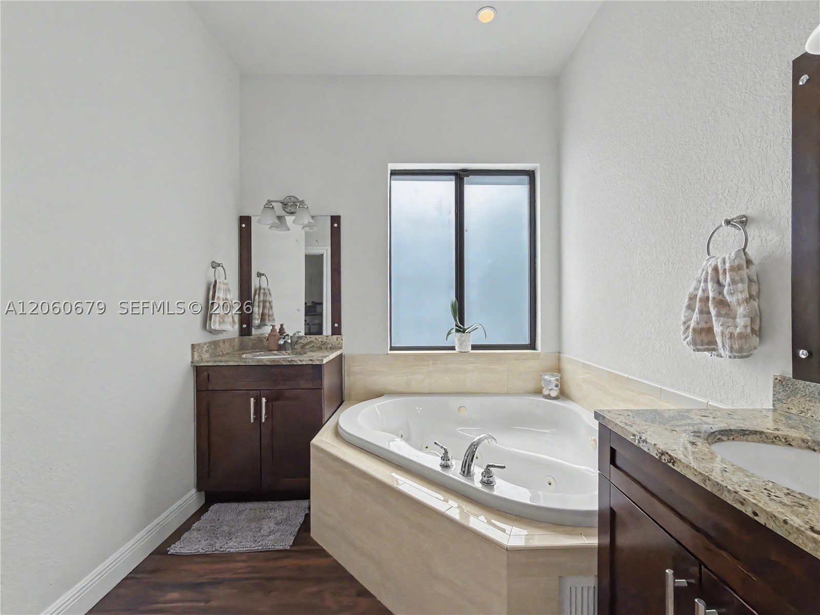5889 SW 17th St, Miami FL 33155