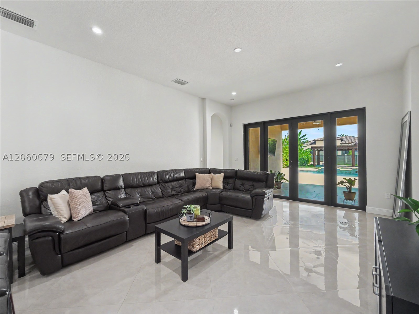 5889 SW 17th St, Miami FL 33155