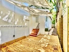 400 NE 86th St #400, El Portal FL 33138