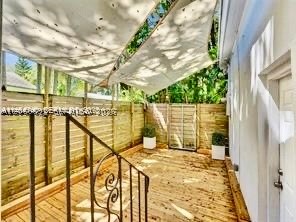 400 NE 86th St #400, El Portal FL 33138
