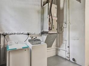 400 NE 86th St #400, El Portal FL 33138