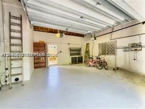 400 NE 86th St #400, El Portal FL 33138
