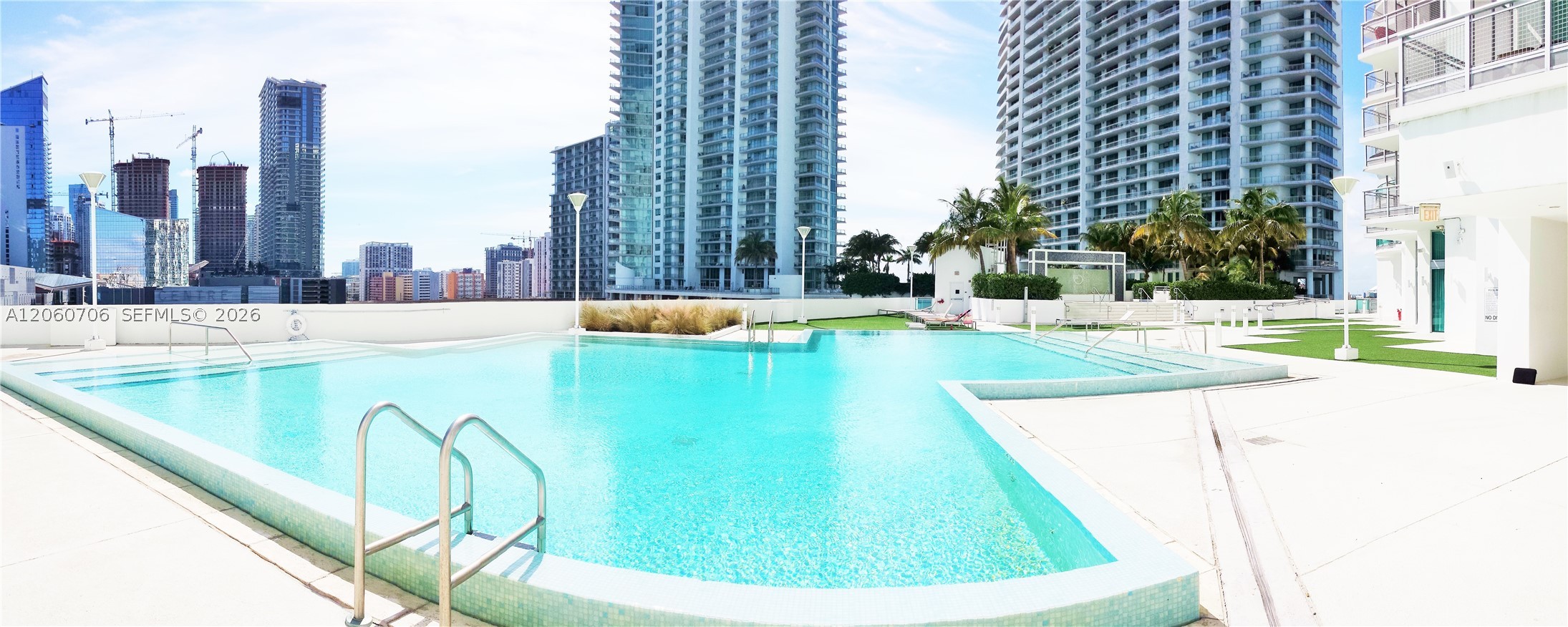 350 S Miami Ave #3713, Miami FL 33130