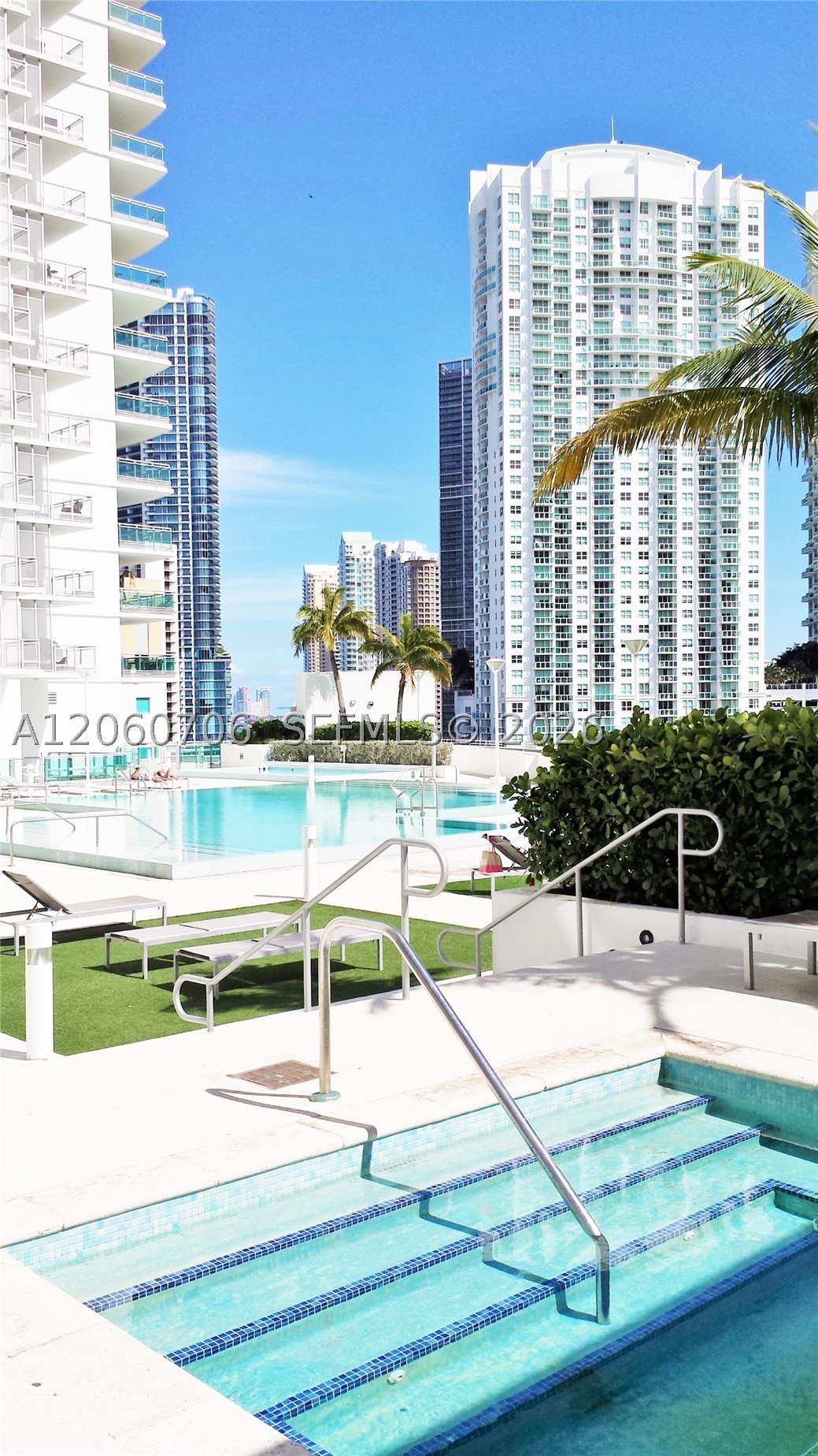 350 S Miami Ave #3713, Miami FL 33130