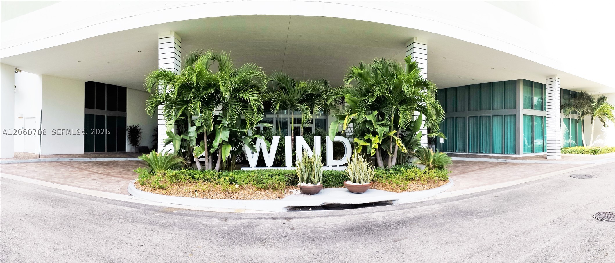 350 S Miami Ave #3713, Miami FL 33130