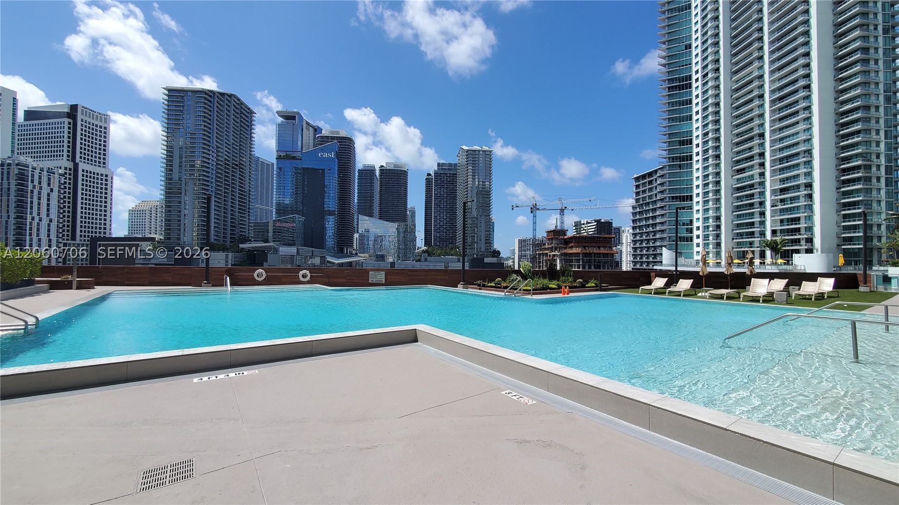 350 S Miami Ave #3713, Miami FL 33130