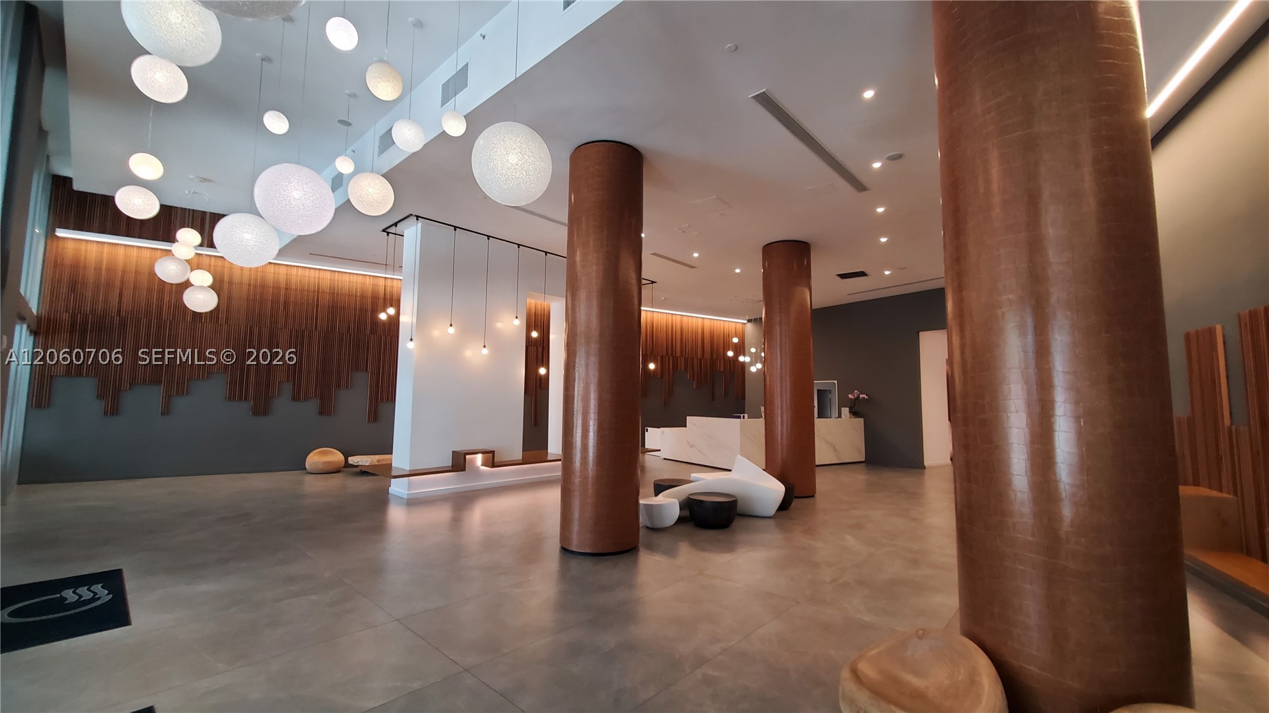 350 S Miami Ave #3713, Miami FL 33130