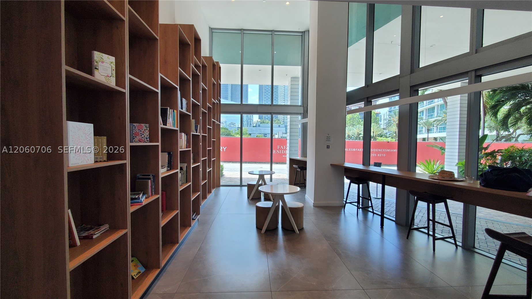 350 S Miami Ave #3713, Miami FL 33130