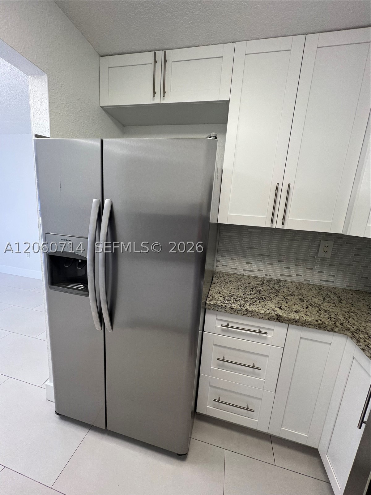 9520 SW 8th St #118, Miami FL 33174
