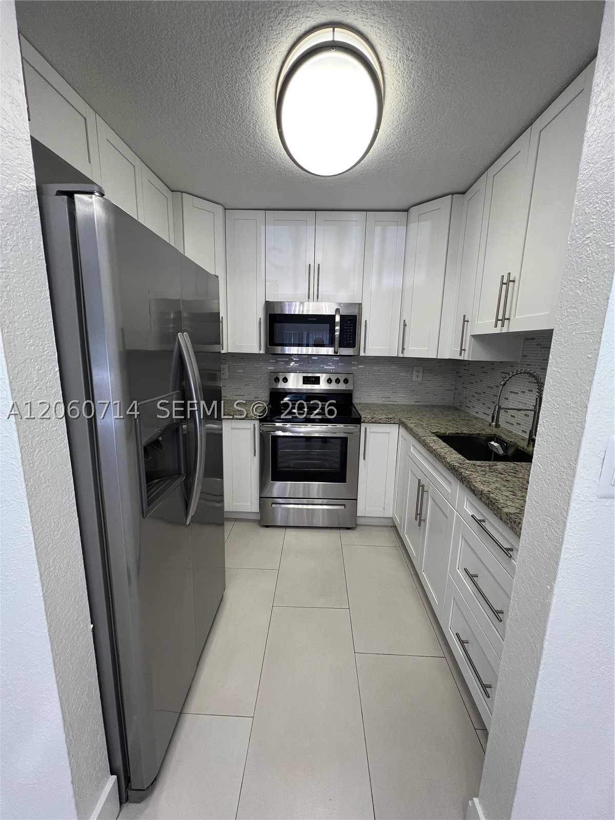 9520 SW 8th St #118, Miami FL 33174