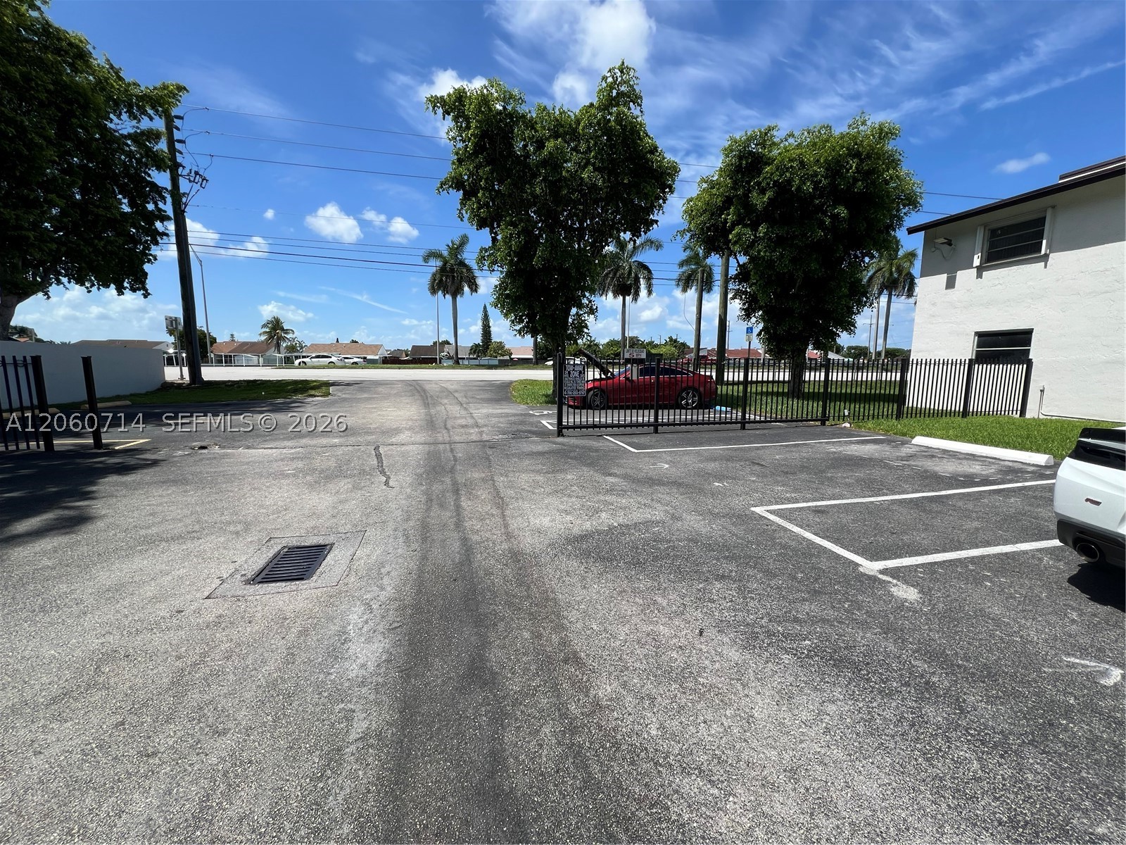 9520 SW 8th St #118, Miami FL 33174