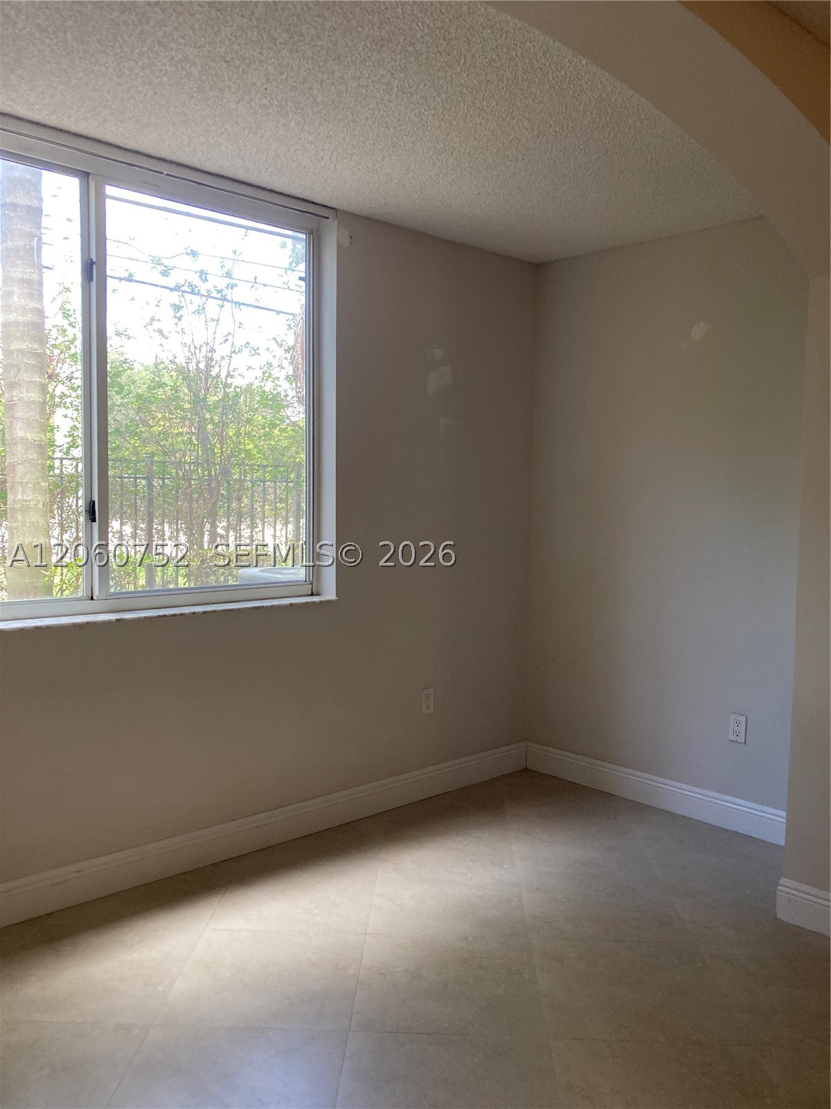 800 Scotia Dr #103, Hypoluxo FL 33462