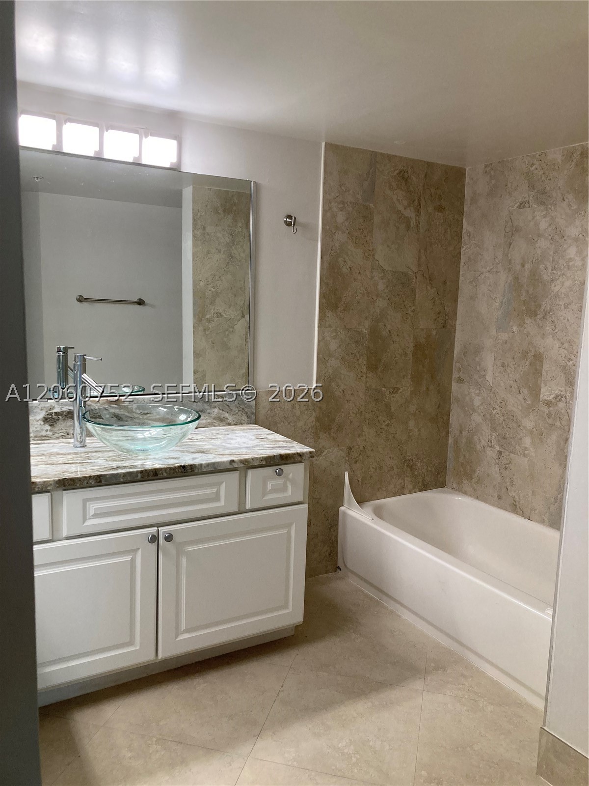 800 Scotia Dr #103, Hypoluxo FL 33462