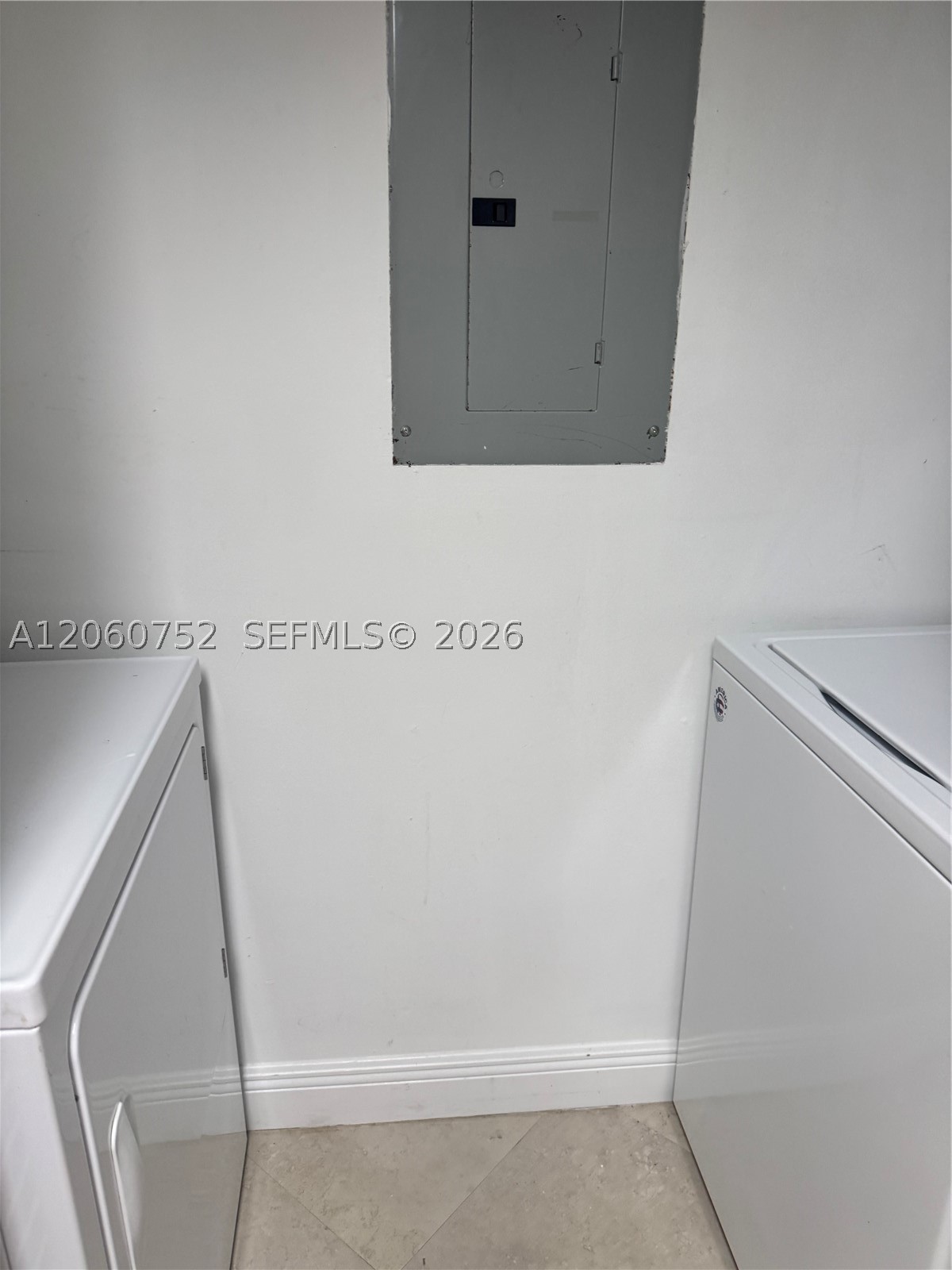 800 Scotia Dr #103, Hypoluxo FL 33462