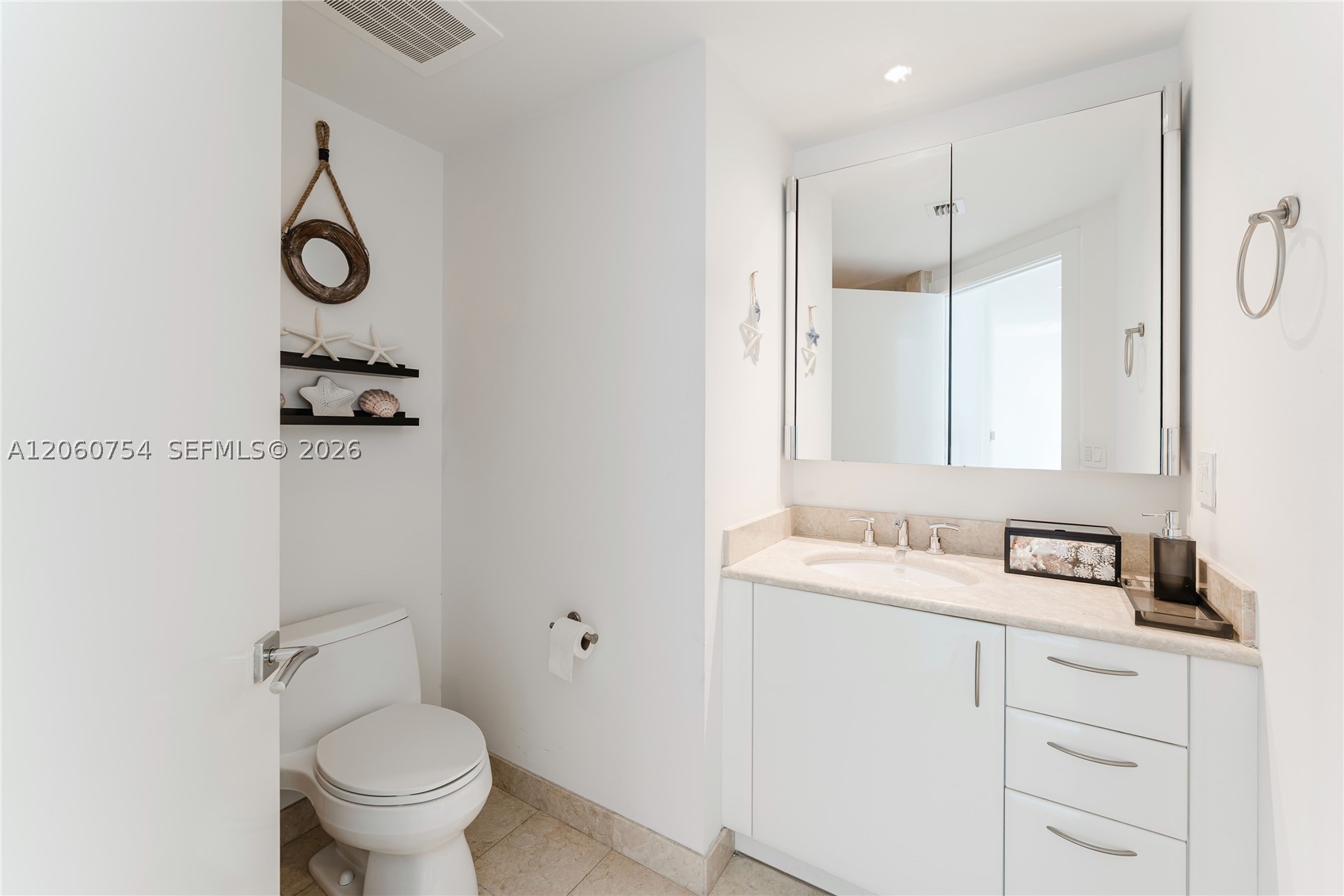 1331 Brickell Bay Dr #2805, Miami FL 33131