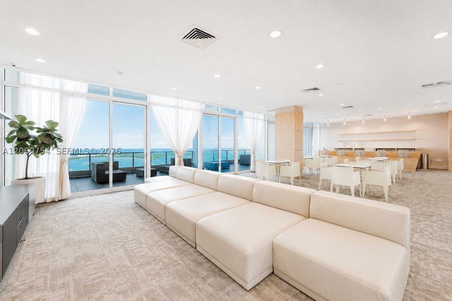 1331 Brickell Bay Dr #2805, Miami FL 33131