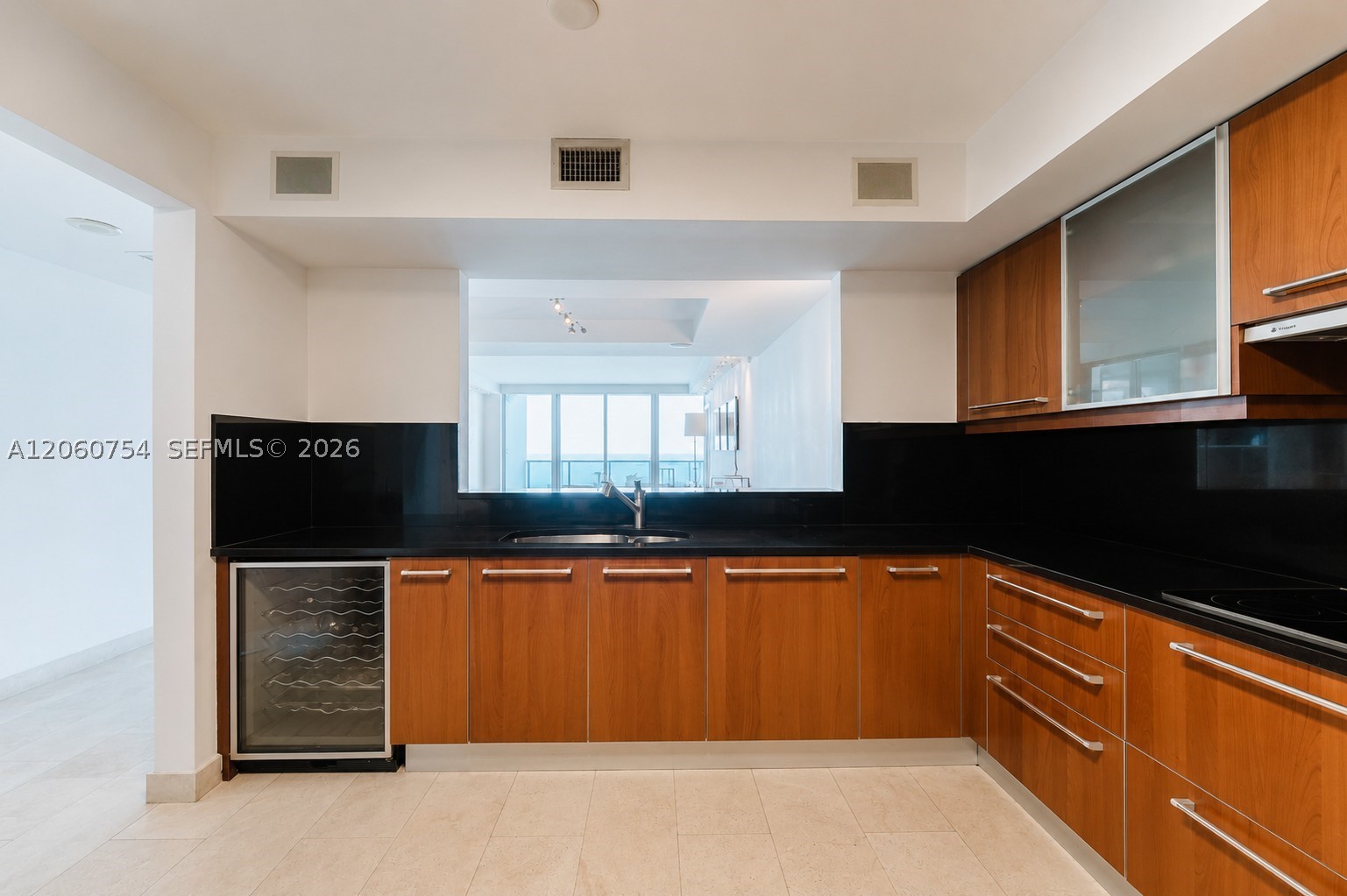1331 Brickell Bay Dr #2805, Miami FL 33131