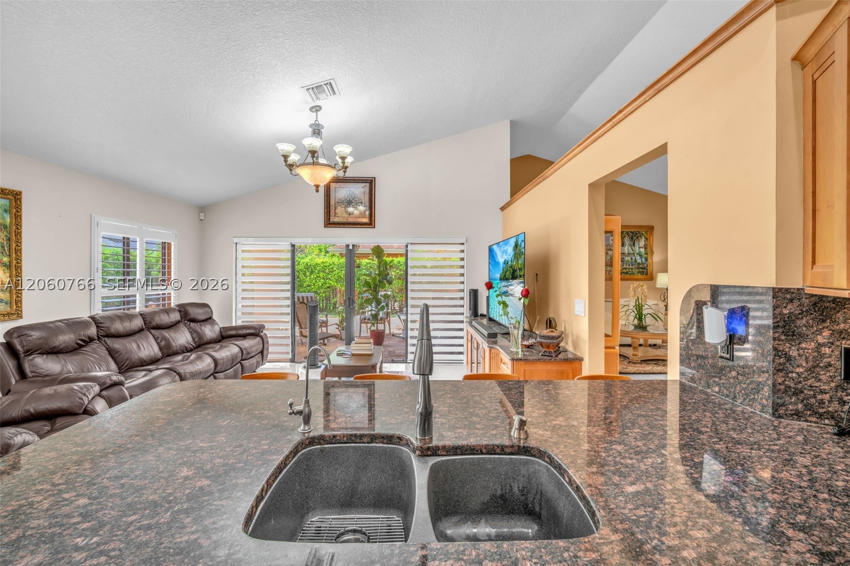 5143 NW 42nd Ter, Coconut Creek FL 33073