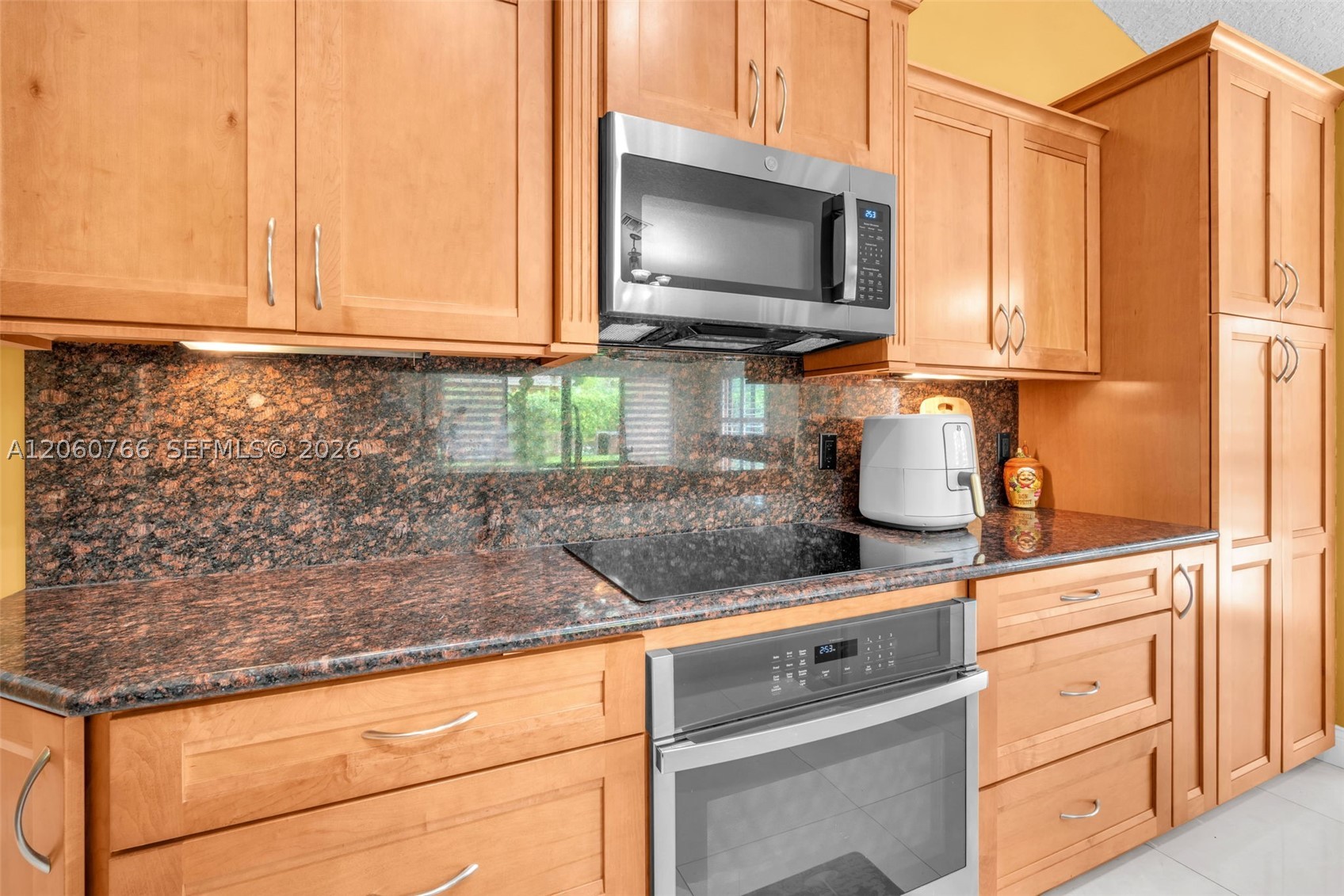 5143 NW 42nd Ter, Coconut Creek FL 33073