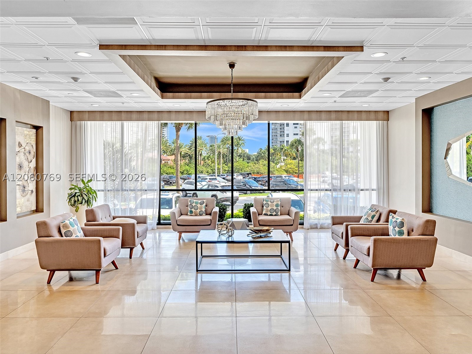 3731 N Country Club Dr #PH-24, Aventura FL 33180