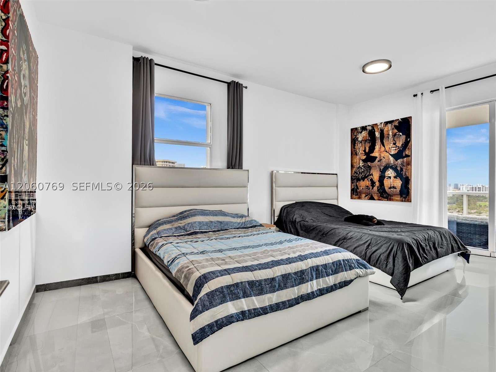 3731 N Country Club Dr #PH-24, Aventura FL 33180