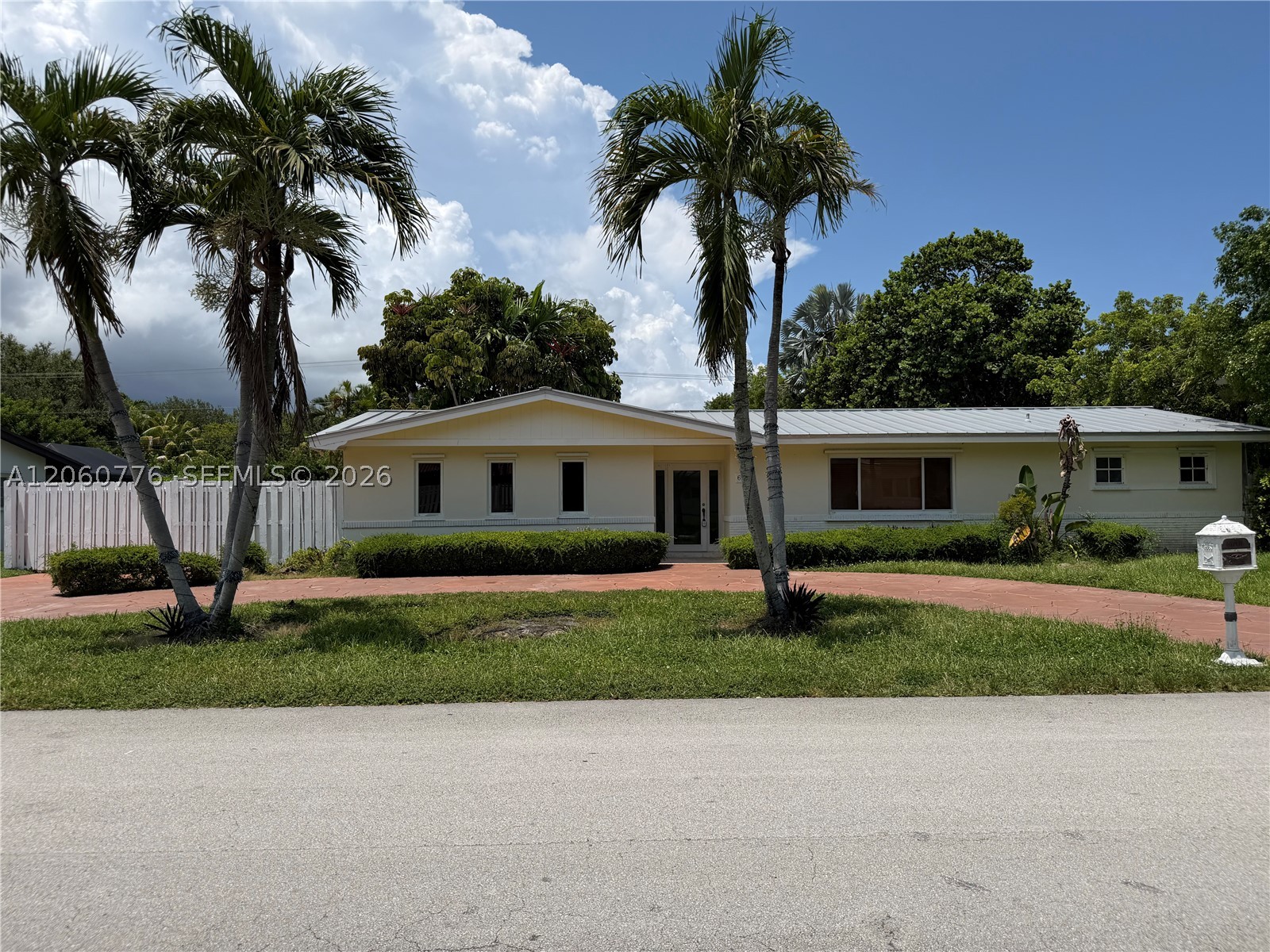 6305 Marlin Dr, Coral Gables FL 33158