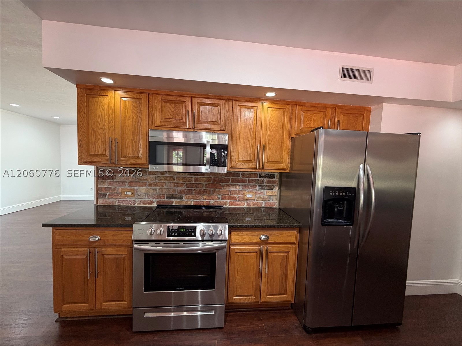 6305 Marlin Dr, Coral Gables FL 33158