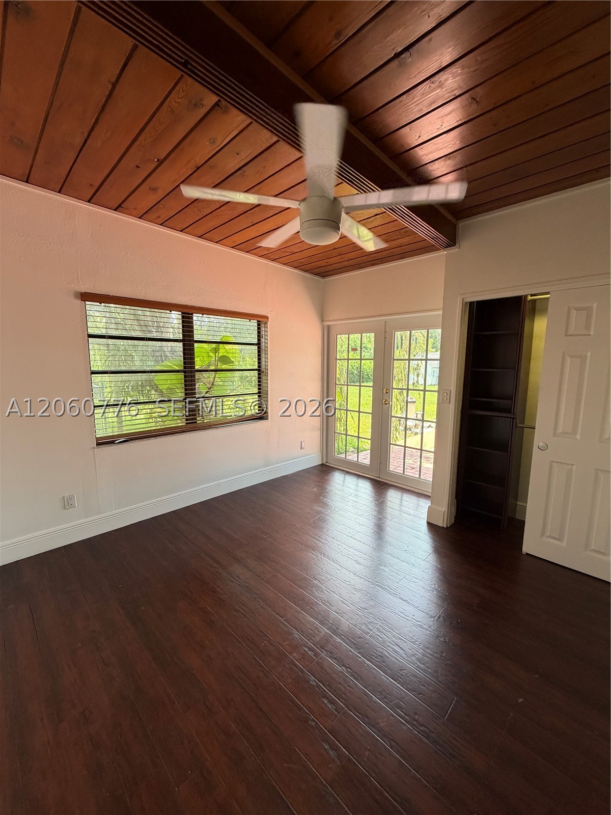 6305 Marlin Dr, Coral Gables FL 33158