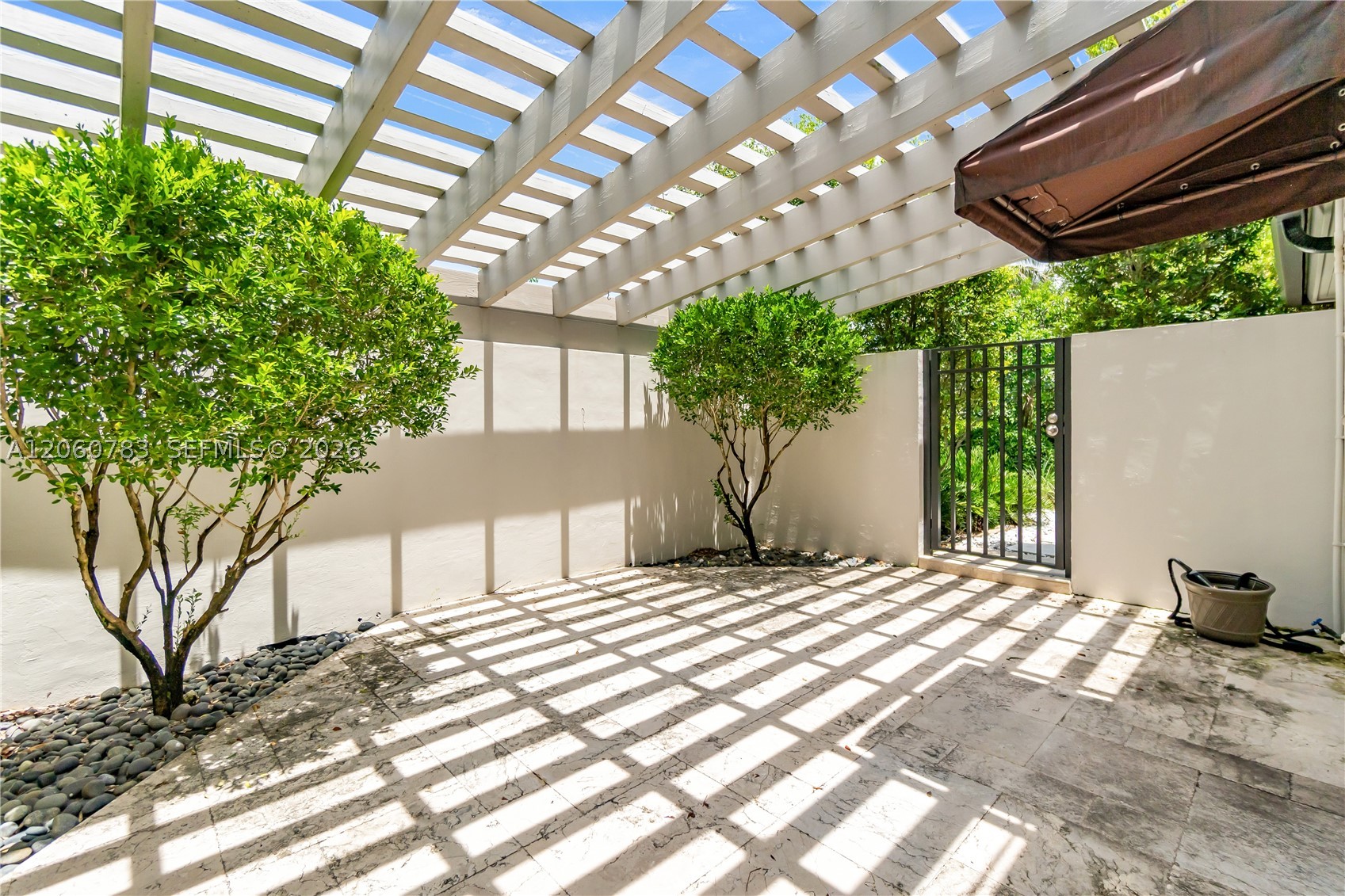 451 Ridge Rd, Coral Gables FL 33143