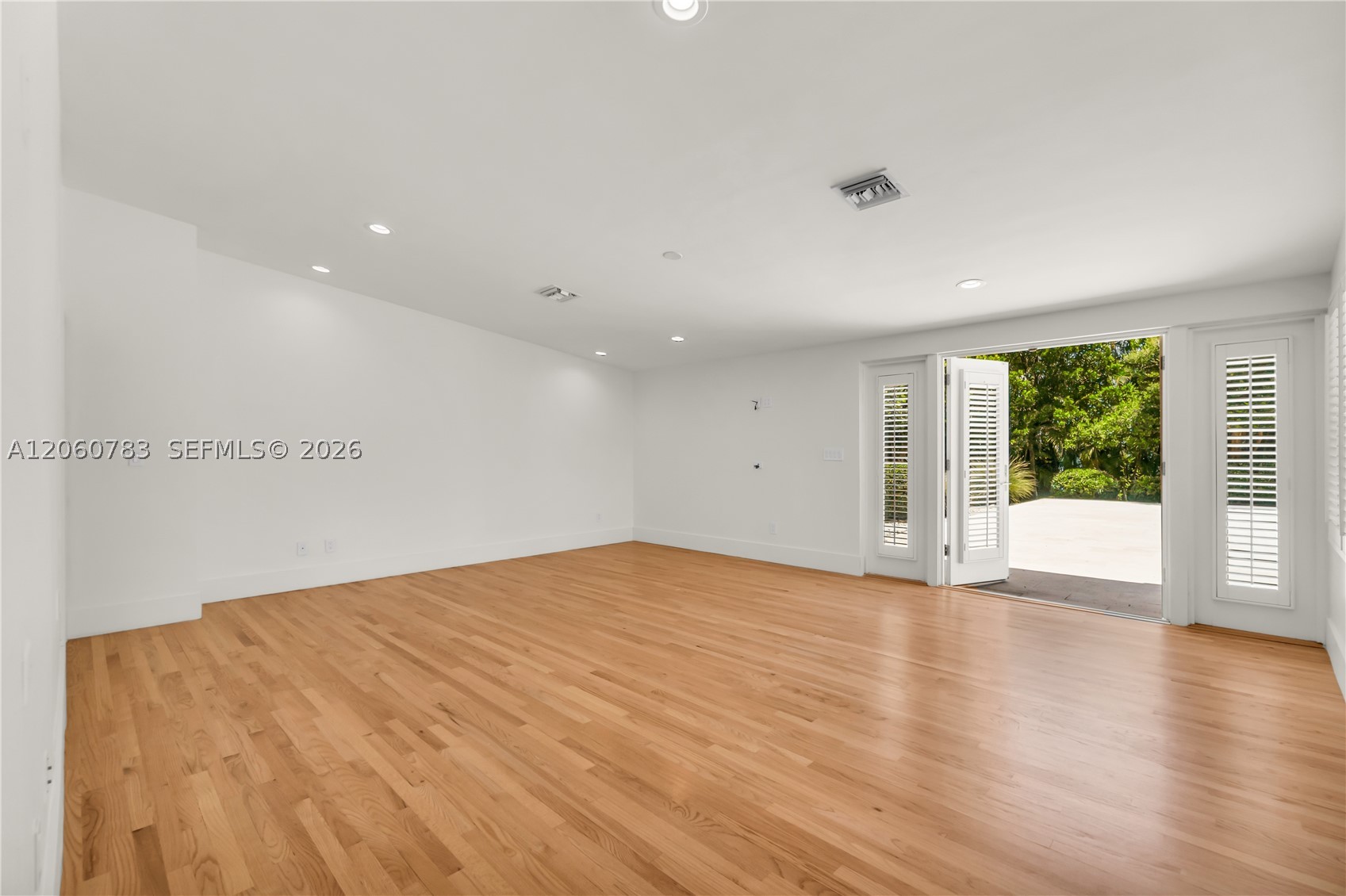 451 Ridge Rd, Coral Gables FL 33143