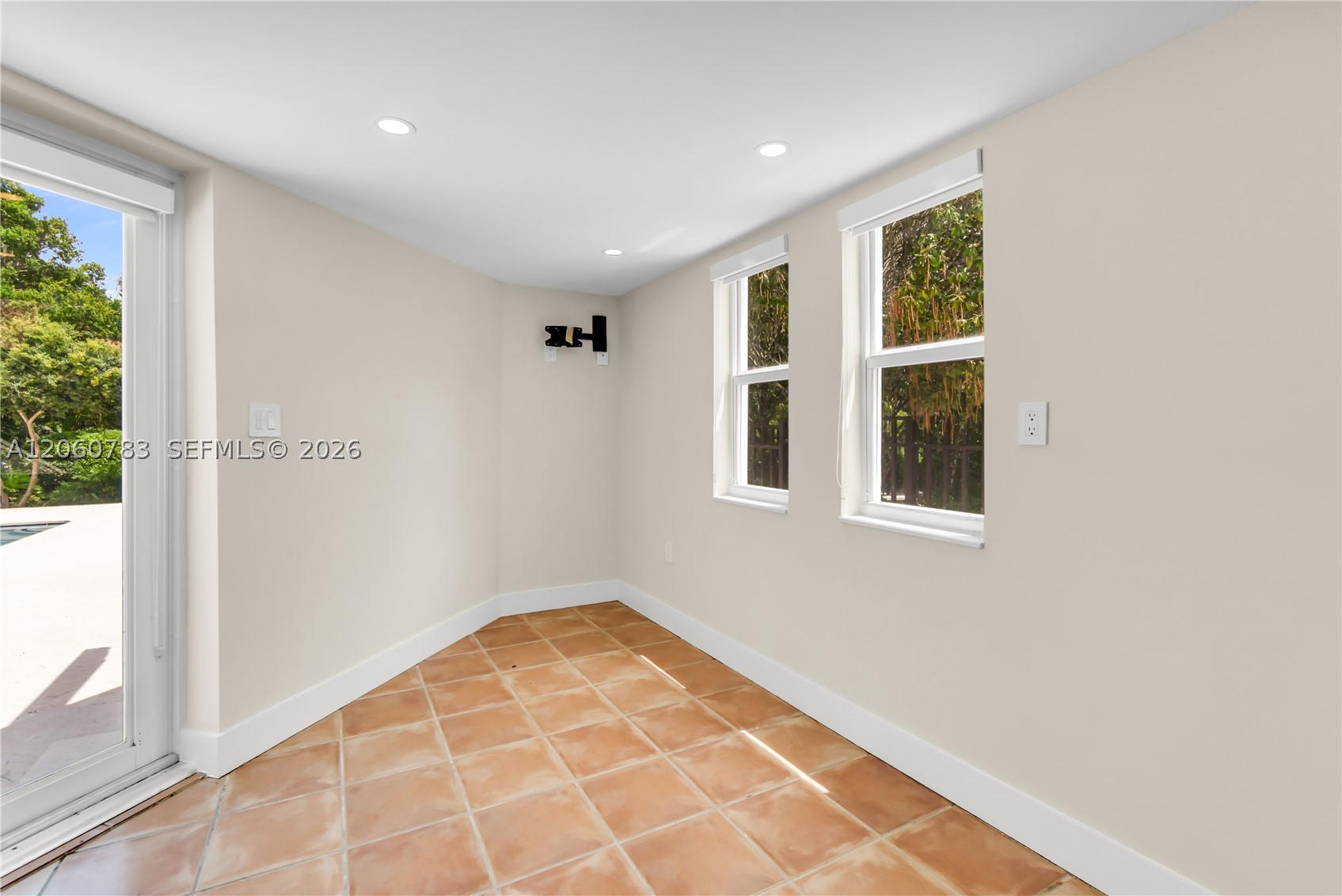 451 Ridge Rd, Coral Gables FL 33143