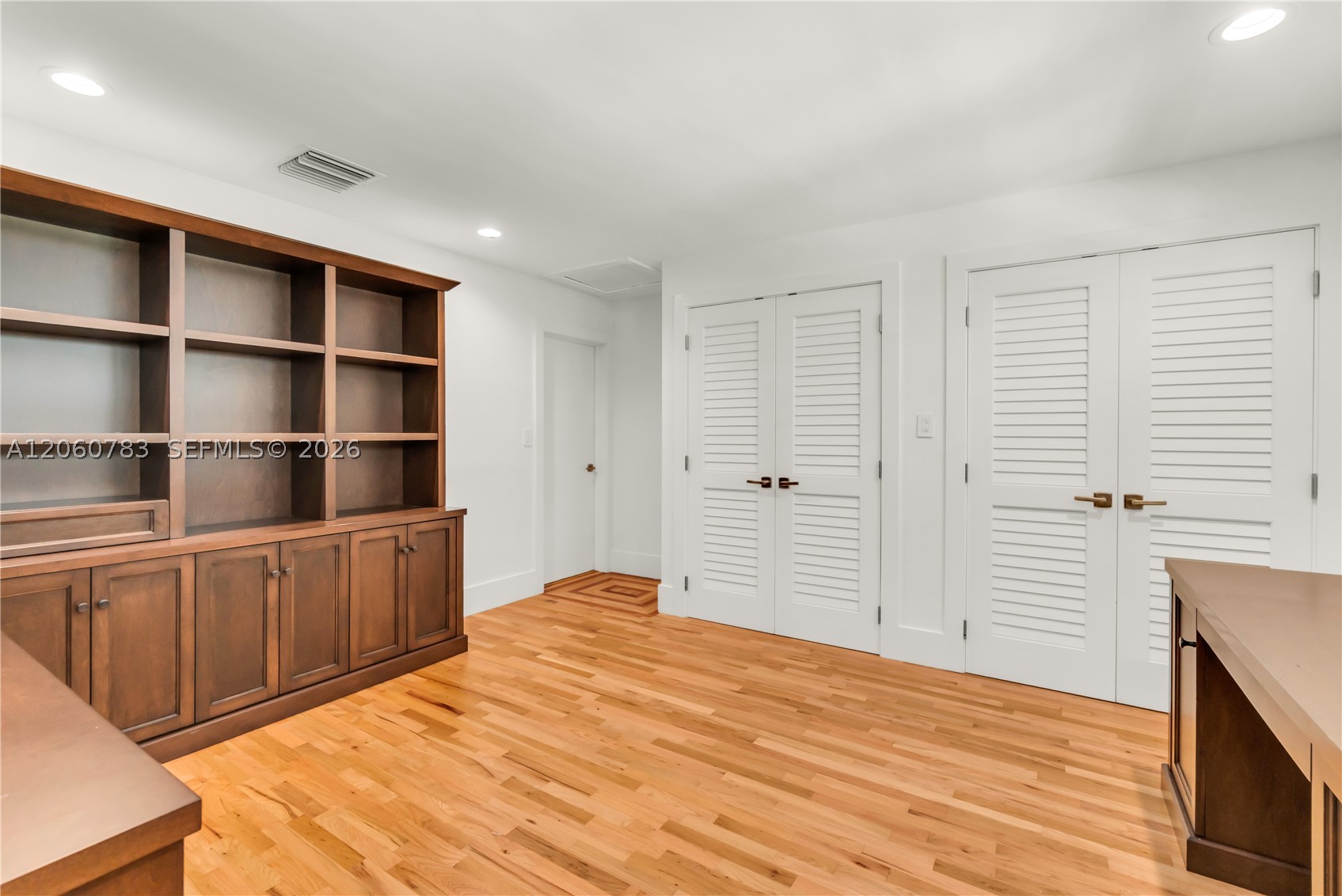 451 Ridge Rd, Coral Gables FL 33143