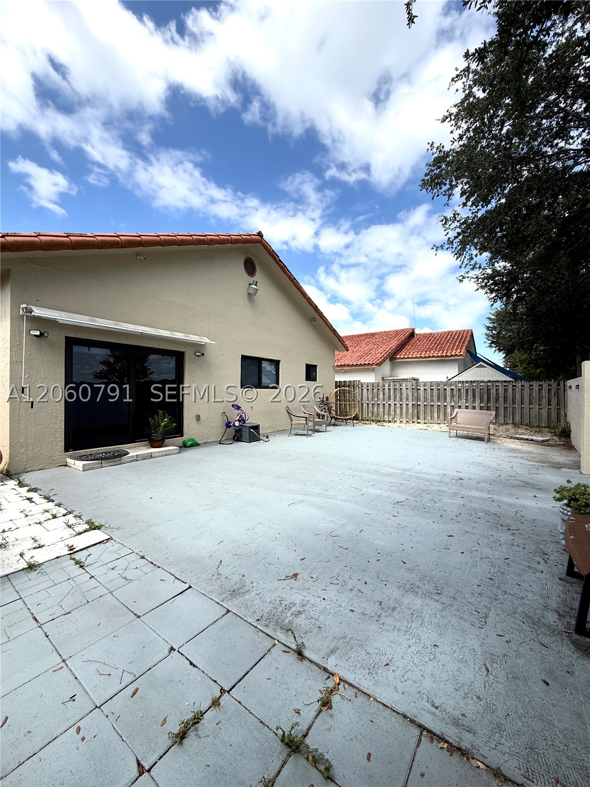 8731 NW 153rd Ter, Miami Lakes FL 33018