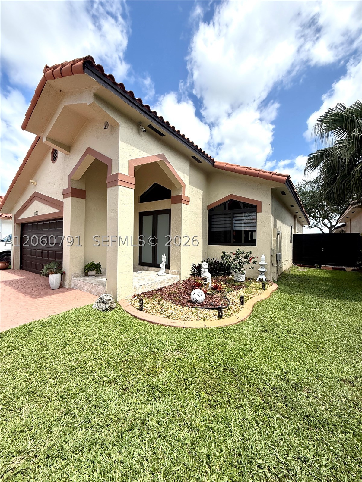 8731 NW 153rd Ter, Miami Lakes FL 33018