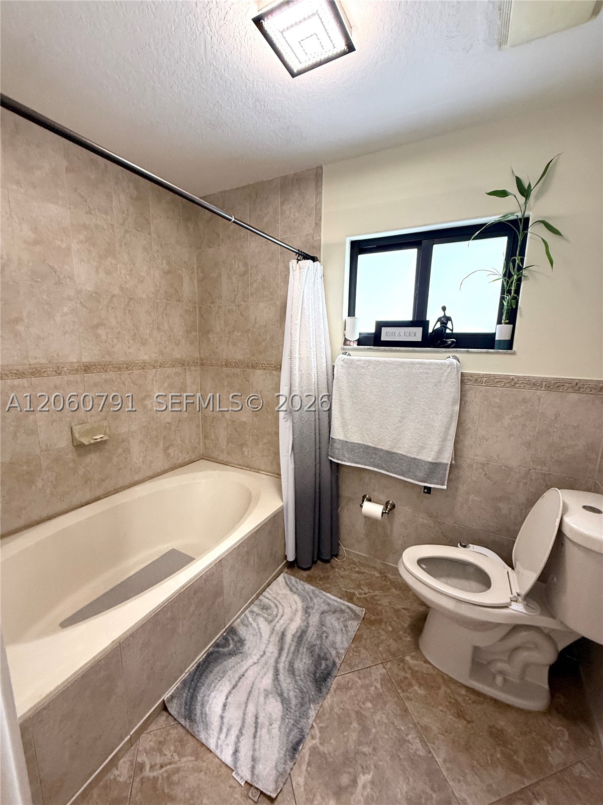 8731 NW 153rd Ter, Miami Lakes FL 33018