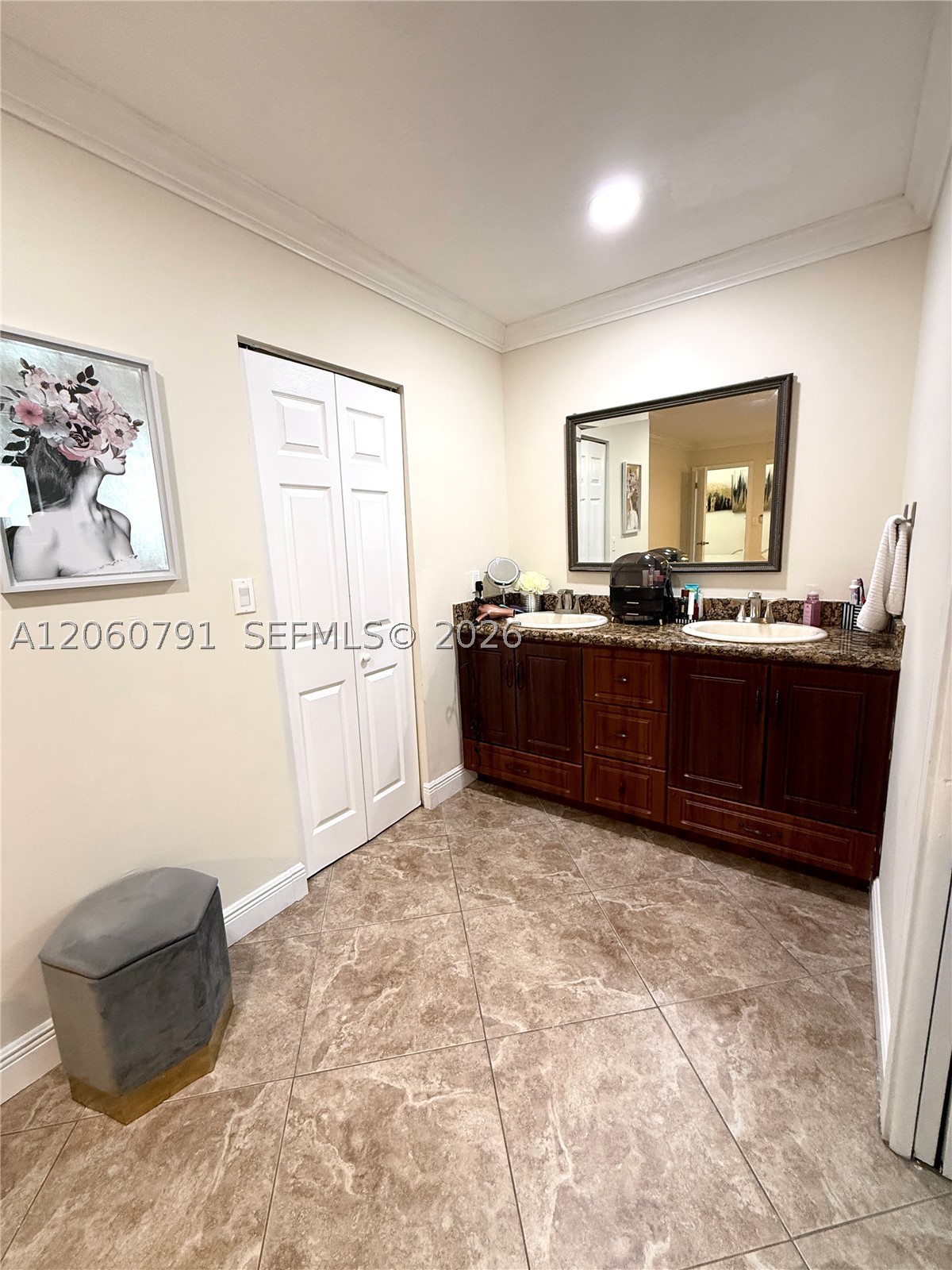 8731 NW 153rd Ter, Miami Lakes FL 33018