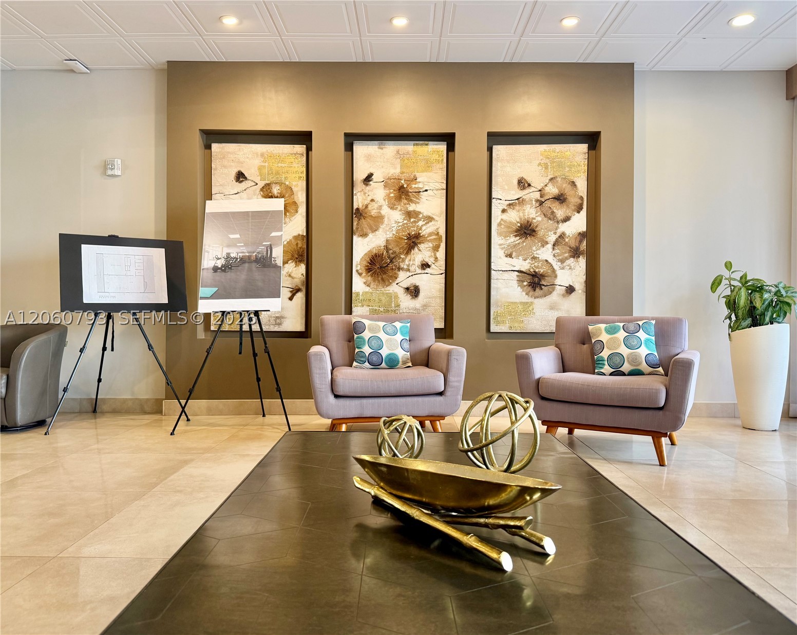 3701 N Country Club Dr #2205, Aventura FL 33180