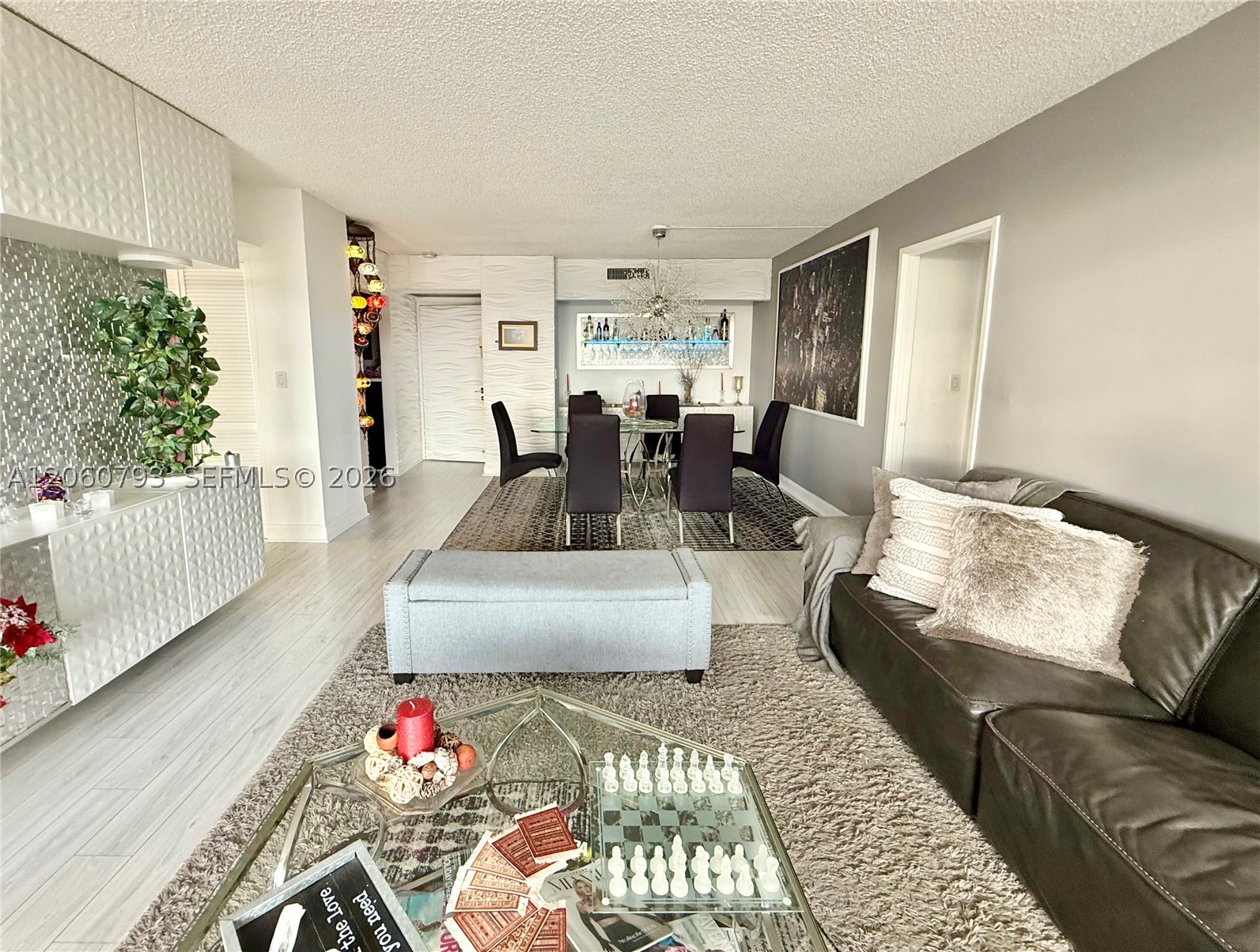 3701 N Country Club Dr #2205, Aventura FL 33180