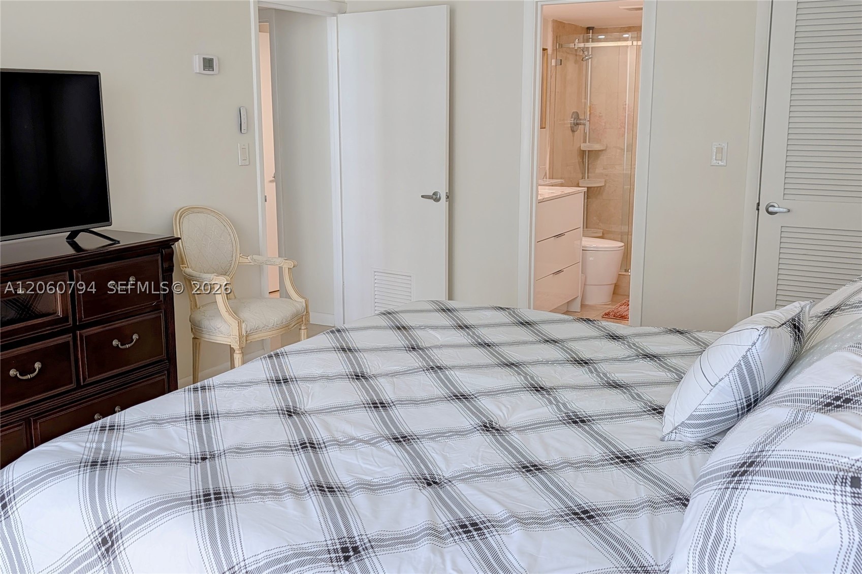 10275 Collins Ave #1106, Bal Harbour FL 33154