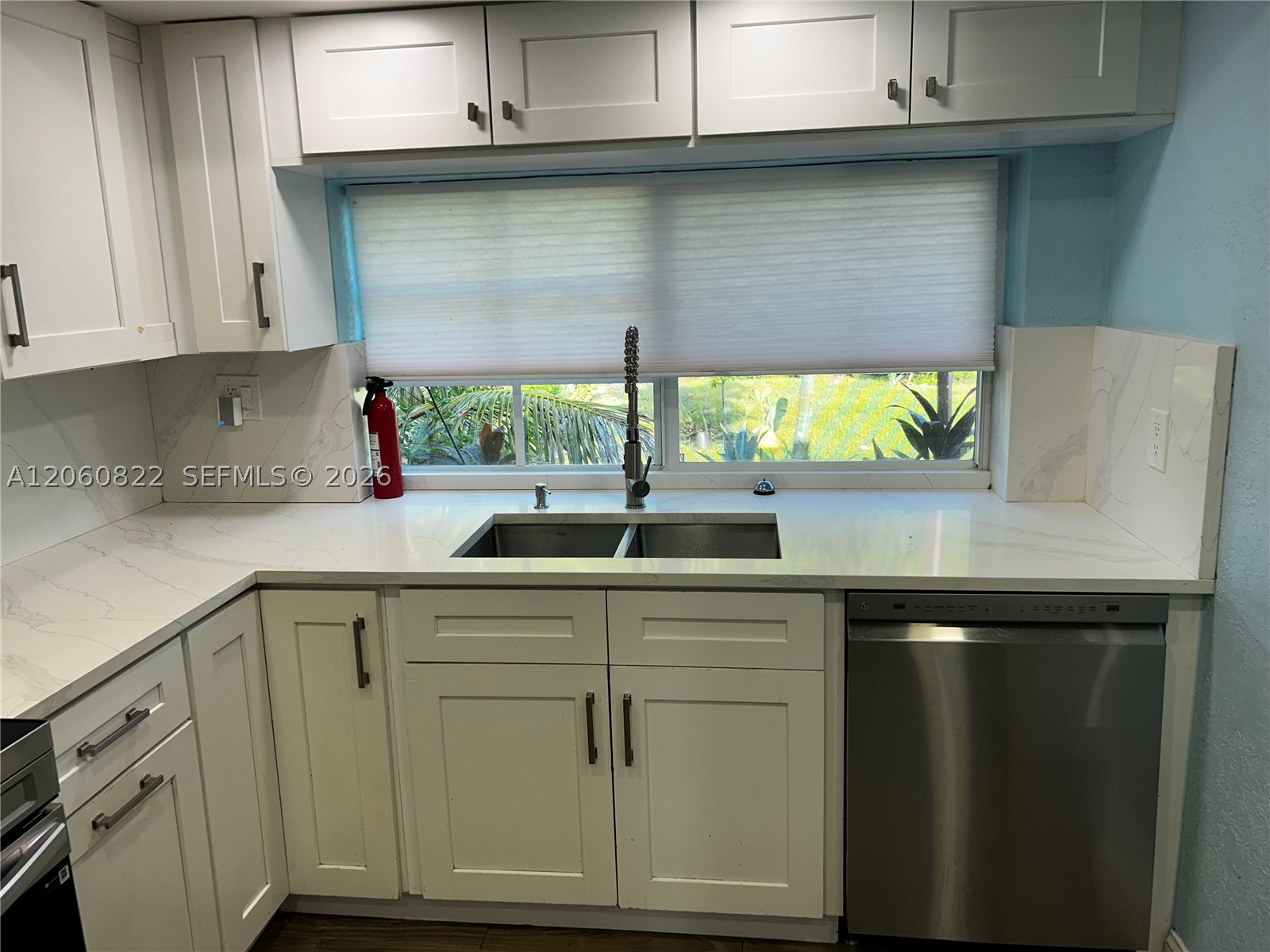 2403 NW 108th Ter, Sunrise FL 33322