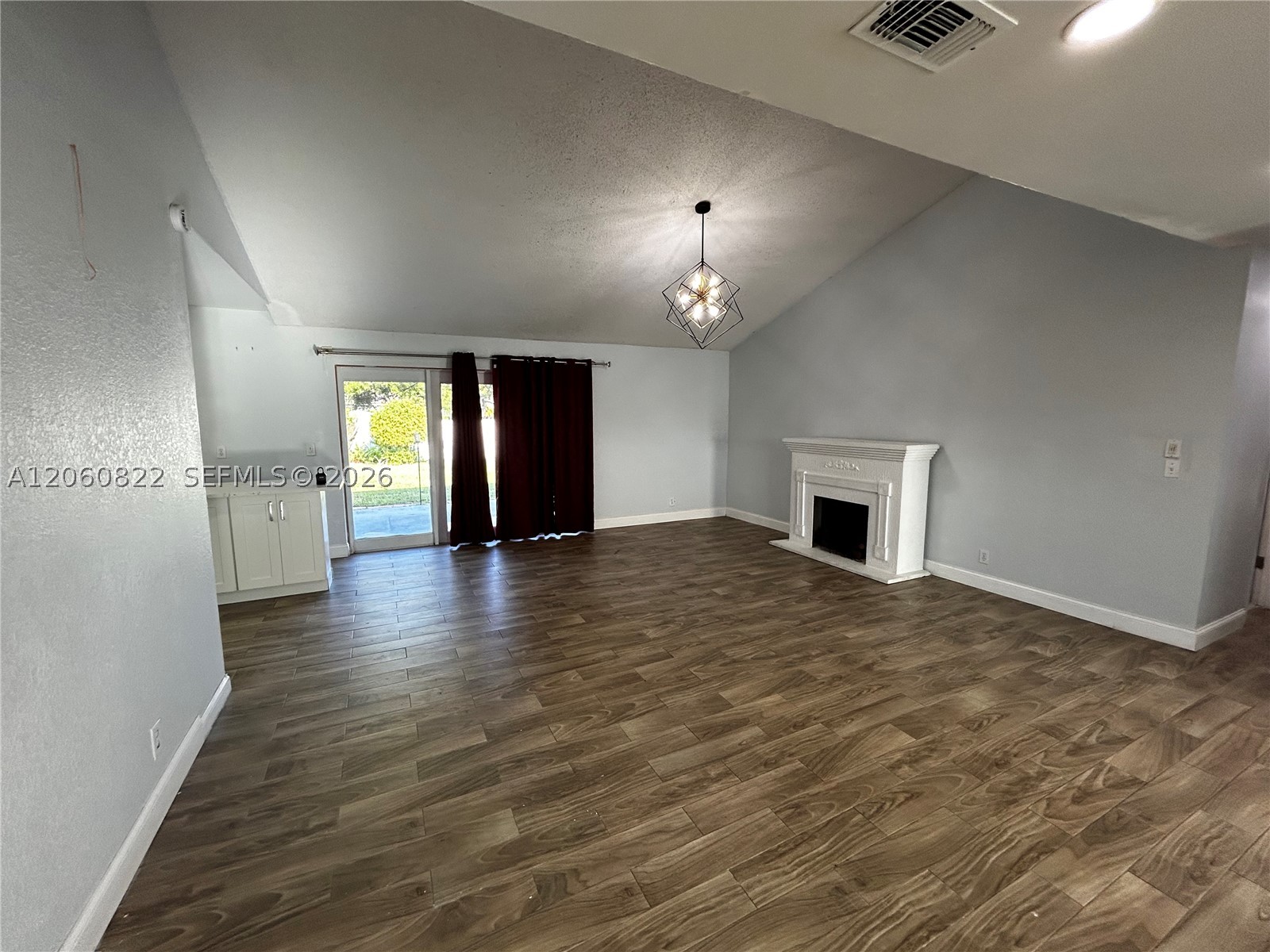 2403 NW 108th Ter, Sunrise FL 33322