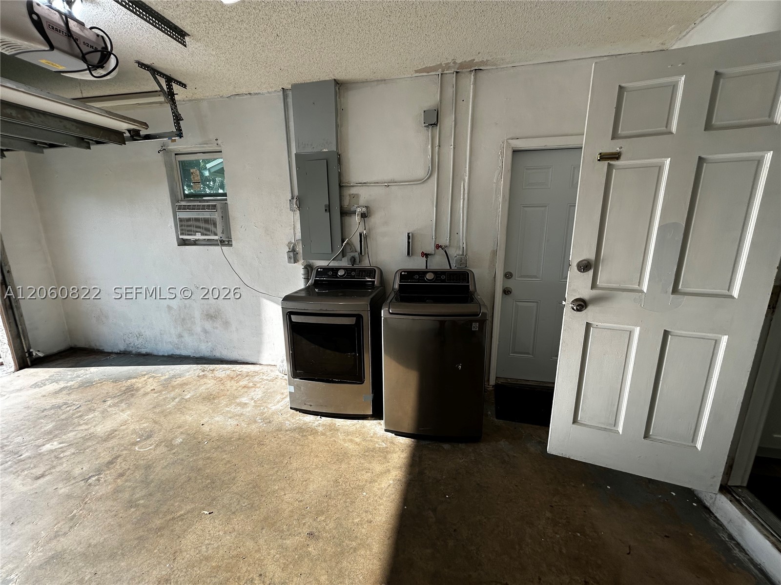2403 NW 108th Ter, Sunrise FL 33322