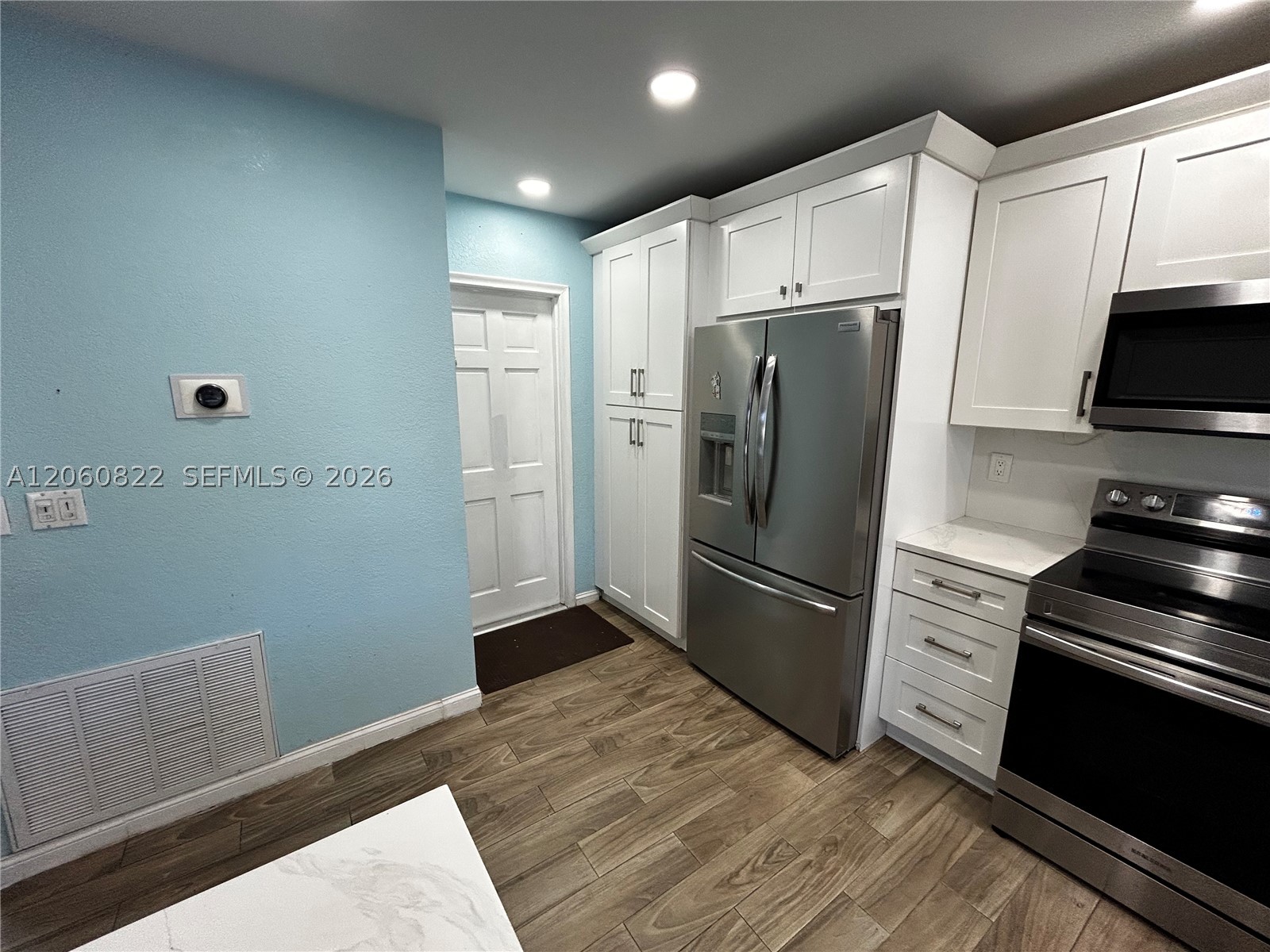 2403 NW 108th Ter, Sunrise FL 33322