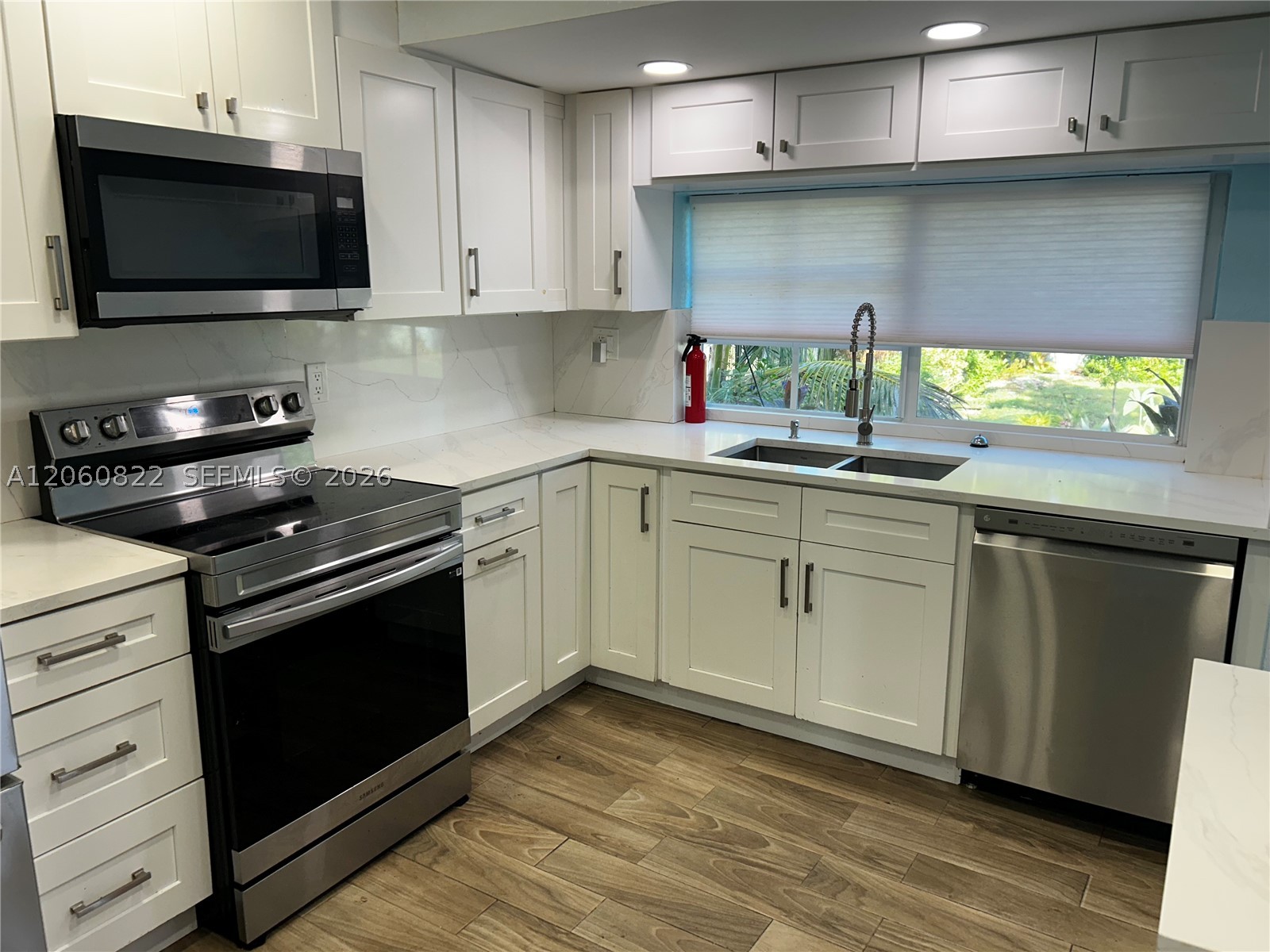 2403 NW 108th Ter, Sunrise FL 33322