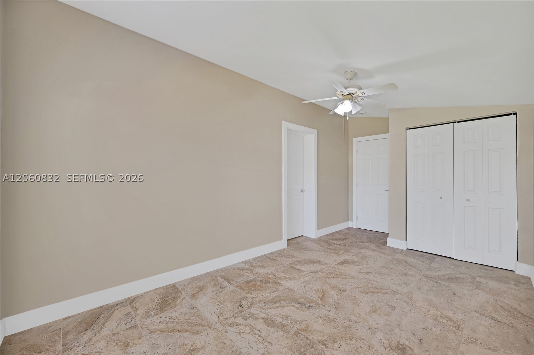 818 NE 3rd St, Hallandale Beach FL 33009